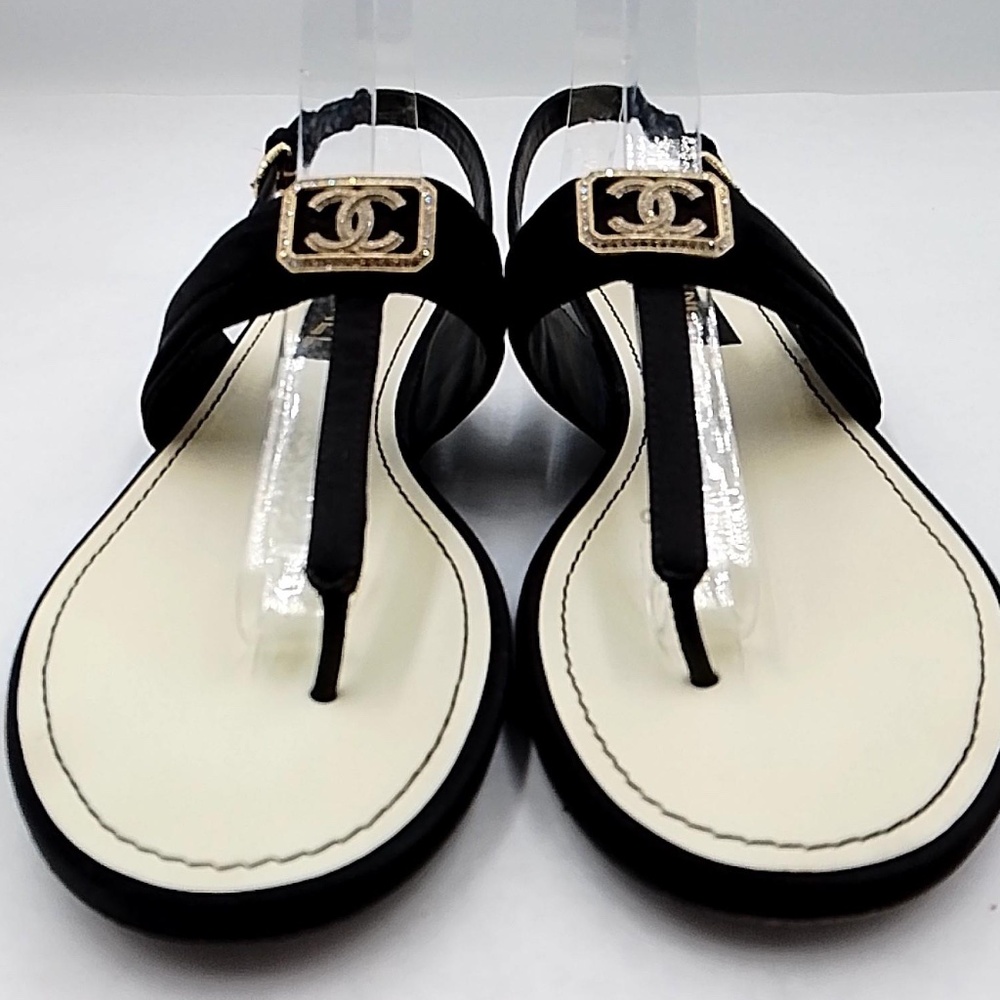 Chanel Black CC Logo Crystal Thong Sandals Size 9 - Preowned